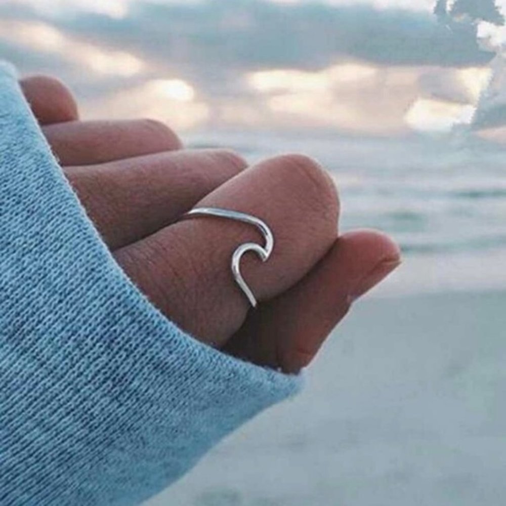 JUST ARRIVED! Silver Toned Minimalist Wave Ring